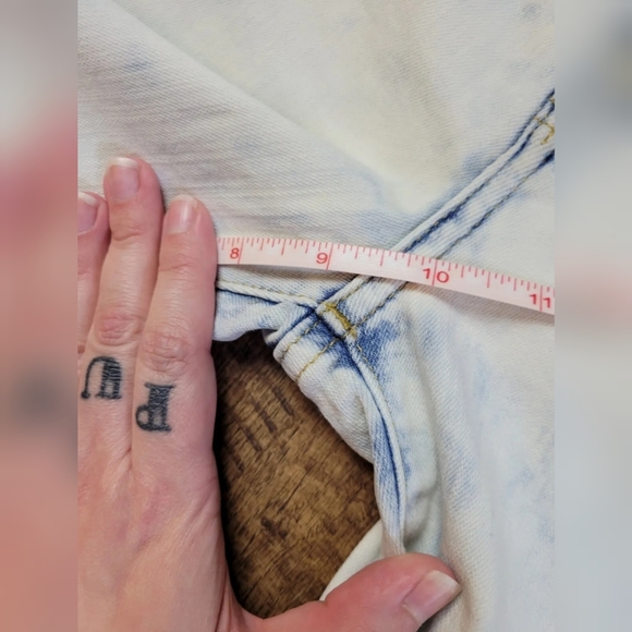 FREE W BUNDLE American Eagle Outfitters extreme flex shorts - Picture 10 of 12